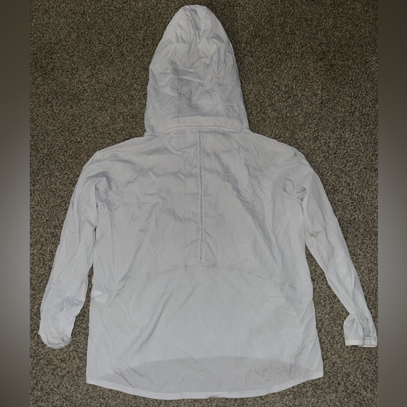 Athleta Sweatshirt - Picture 4 of 6